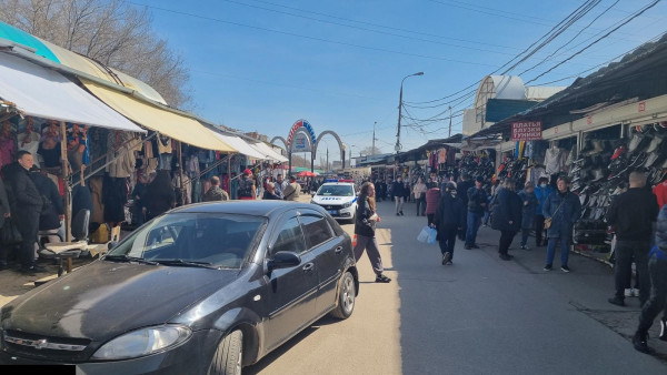 На Кировском рынке в Самаре неосторожный водитель сбил пешехода