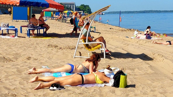 Самарцам рассказали, на каких пляжах можно безопасно отдыхать