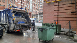 Житель Самары распылил перцовый баллончик в лицо водителя мусоровоза