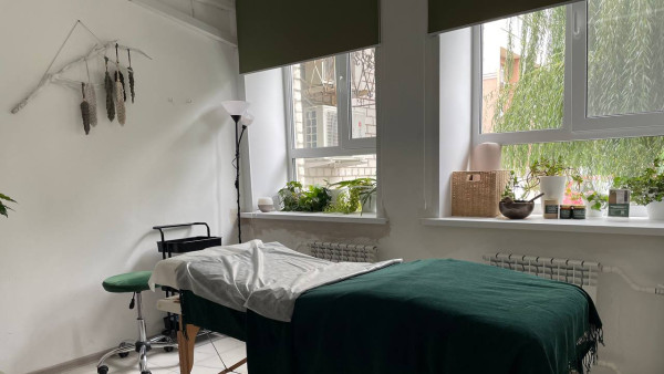 65 процентов жителей городов проводят выходные на диване