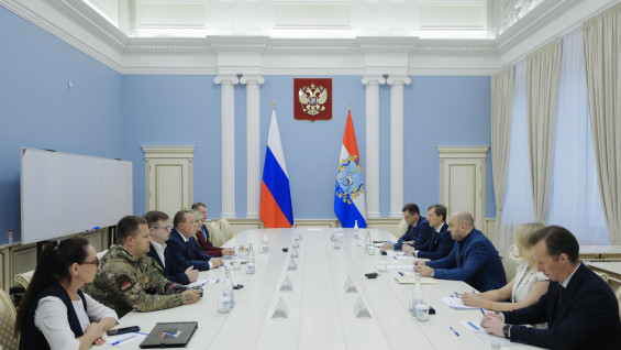 Вячеслав Федорищев провел встречу с карьерными консультантами, работающими в формате «равный - равному» с ветеранами СВО