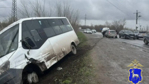 В Самарской области легковушка вылетела на встречку к автобусу: есть пострадавшие