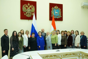 Губернатор Вячеслав Федорищев встретился с победителями программы «Земский работник культуры» 