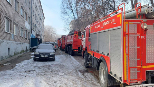 В Самаре из-за пожара были эвакуированы 20 человек