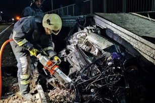 Появились кадры смертельного столкновения поезда и ВАЗ 2114 под Самарой