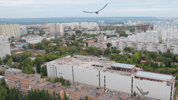 В воздушном пространстве над Самарой зафиксировали атаку дрона 