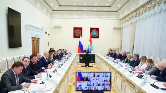 На оперативном совещании Вячеслав Федорищев рассмотрел обращения граждан