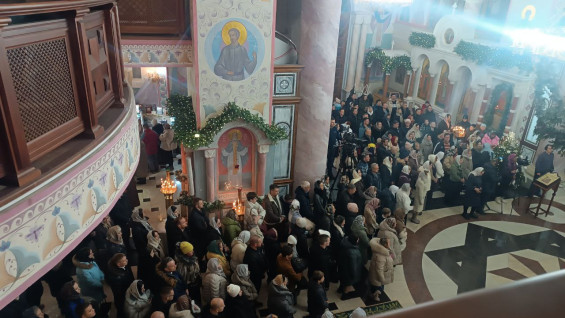 Самарцы встретили Рождество Христово в Софийском соборе