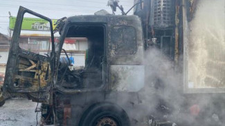 Под Самарой 9 апреля загорелся большегруз