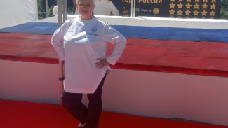 Самарский кондитер Галина Миквельман испекла самый большой торт России и попала в книгу рекордов