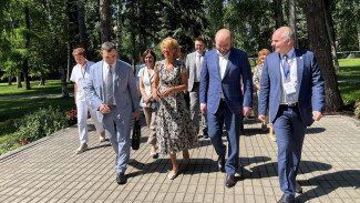 В Самарскую область 12 июля приехала глава Минсельхоза РФ Оксана Лут