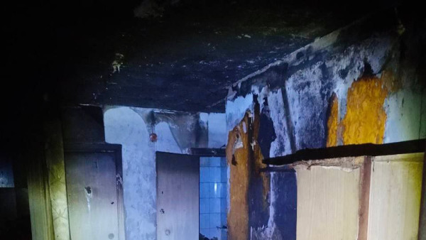 Под Самарой вечером 13 декабря из горящего дома эвакуировали 18 человек