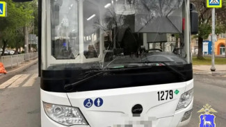Полицейские рассказали о пострадавших в двух ДТП с автобусами в Самаре