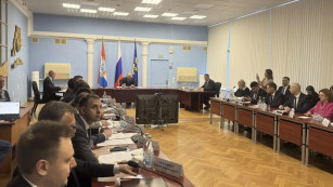 В. Федорищев поручил усилить работу по речным перевозкам