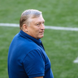 Игорь Осинькин провел юбилейный матч на посту главного тренера «КС»