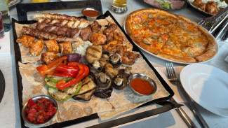 Назван топ-3 самых дорогих блюд в ресторанах Самары 