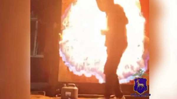 В Самарской области телефонные мошенники заставили девушку поджечь киоски