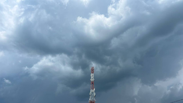 В Самарской области объявлен желтый уровень опасности из-за грозы 15 августа