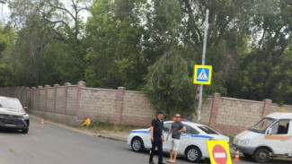 В Самаре провалился асфальт на ул. Ставропольской