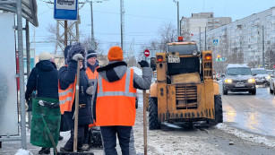 В Самаре начали силой избавляться от снега 