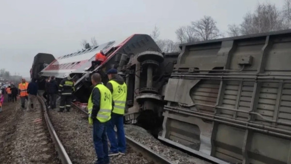 Самарскому инженеру предъявили обвинение за крушение пассажирского поезда 