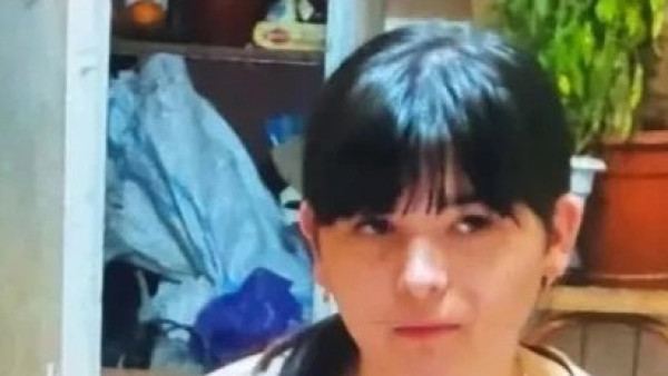 В Самарской области пропала 17-летняя девушка в синей футболке