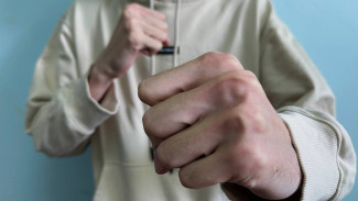 26-летний тольяттинец на эмоциях избил дворника лопатой