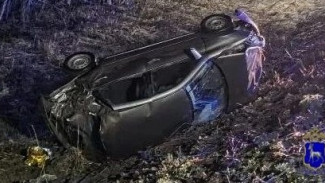 5 человек пострадали в перевернувшейся Lada Granta под Самарой