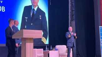 Герой Росси Дамир Юсупов встретился с самарскими студентами