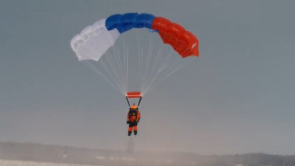 Самарский космонавт Михаил Корниенко совершил уникальный стратосферный прыжок 
