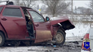 Водитель Ford погиб, 3 человека пострадали в ДТП на встречной полосе под Самарой