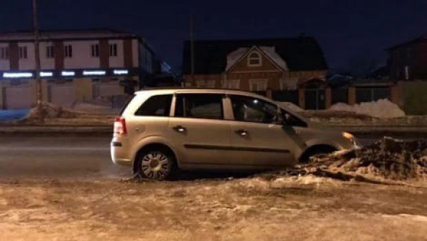 В Самаре женщина на Opel Zafira сшибла 82-летнюю пенсионерку на ул. Промышленности