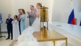 В Самару доставили огонь Всероссийского семейного очага, зажженного на форуме «Родные – Любимые»