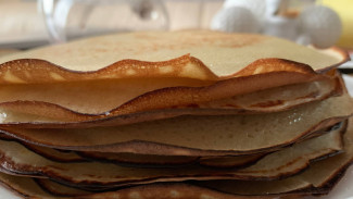 Врач М.Гинсбург рассказал самарцам о пользе сметаны на Масленицу