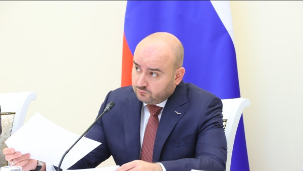 Вячеслав Федорищев поручил обеспечить готовность объектов дорожного хозяйства к осенне-зимнему периоду до 1 ноября