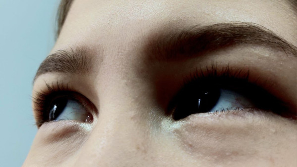 Невролог А. Хабибрахманов рассказал самарцам, из-за чего дергается глаз