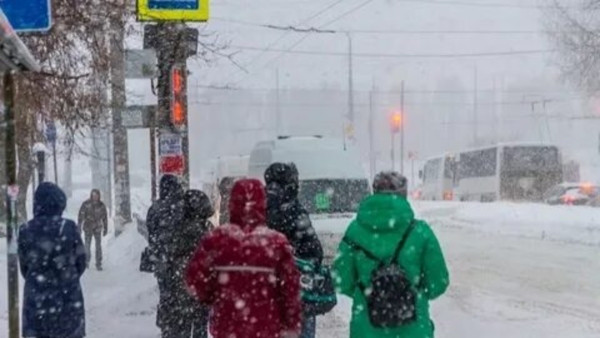 В Самарской области 17 января из-за ветра 18 м/с объявили штормовое предупреждение 