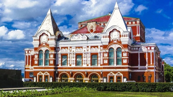 «Быть или не быть?»: стали известны даты премьерного показа спектакля «Гамлет» на сцене Самарского академического театра драмы им. М. Горького