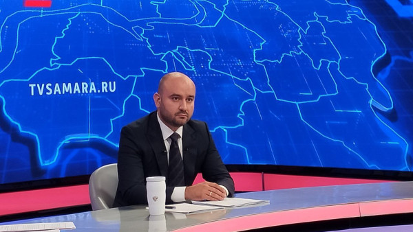 Вячеслав Федорищев поздравил самарских спортсменов с Днем физкультурника