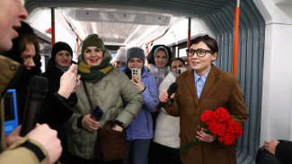 Самарский трамвай "Львенок" впервые повез пассажиров сквозь историю города