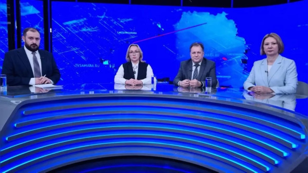 «Актуальное интервью»: подростки с ВИЧ – как уберечь детей? 