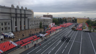 В Самаре проходит Парад, посвященный 75-летию Победы в ВОВ