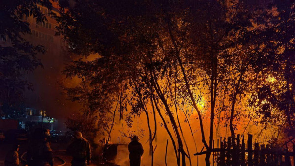 В ночь на 30 августа в центре Самары вспыхнул крупный пожар