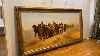 В Самару привезли подлинник картины Ильи Репина «Бурлаки на Волге»
