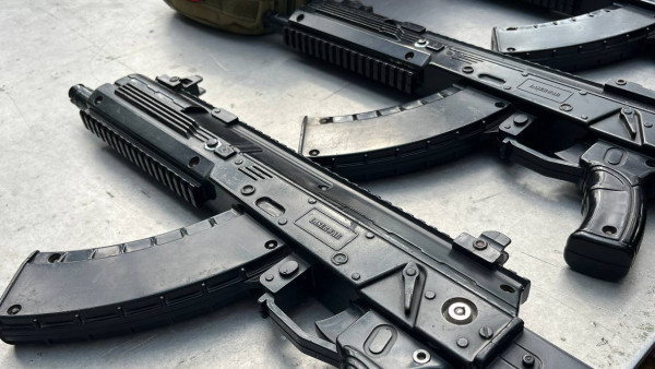 ФСБ в Самарской области поймала мужчину на контрабанде магазинов для автомата Калашникова 