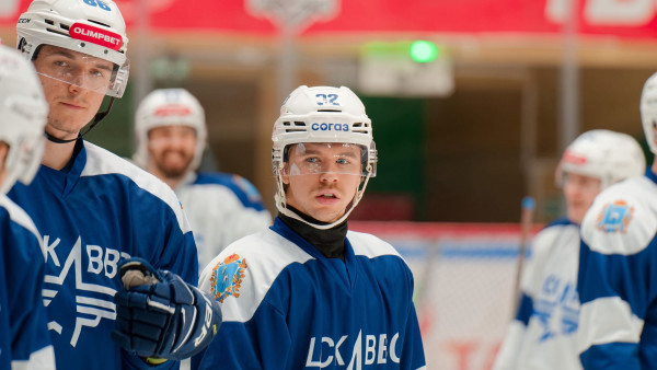 Канадский легионер самарского ЦСК ВВС Джошуа Лоуренс признан лучшим дебютантом недели в ВХЛ  