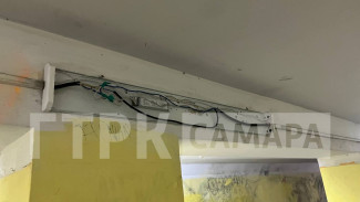 В Самаре вандалы вновь разгромили пешеходный переход у парка Гагарина 