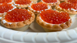 Самарцам рассказали о сроках хранения красной икры