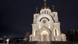 Жители Самарской области посещают кладбища в Родительскую субботу 29 марта