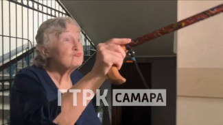 Предполагаемая сообщница Екатерины Тарховой атаковала съемочную группу ВГТРК в здании суда